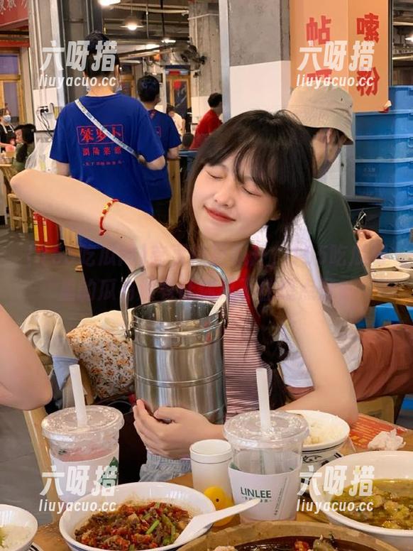155吃瓜网 首页热度飙升,155吃瓜网里的瓜有没有让你忍不住想点开?