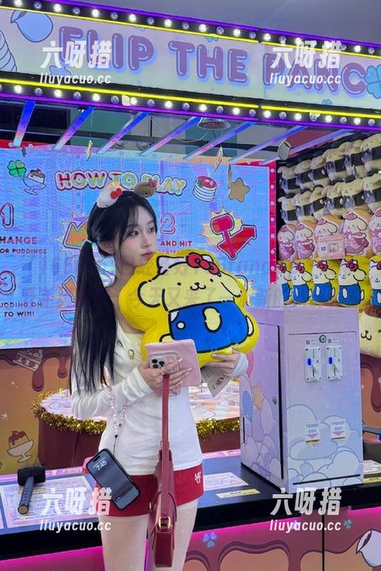 166fun 已经备好166funapp,放得开手脚吃瓜,今天又来了一波新的八卦吗?