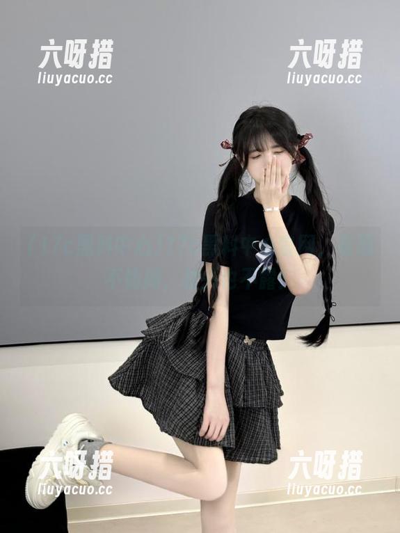 17c黑料中心官网，有黑不妨揭，村头也不露！