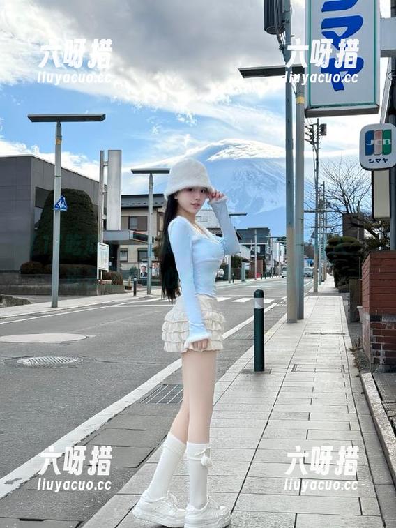 17吃瓜 17吃瓜官网的入口太吸引人,进去之前的心情还是蛮忐忑的。