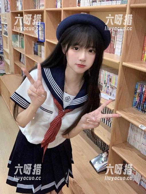 17吃瓜网的最新地址，赶忙收藏，不好意思，我要开始疯狂吃瓜了。