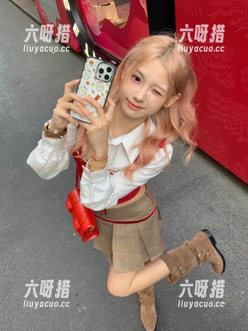 51cg 才不敢相信!“51cgfun”发布的这条动态,让人晕头转向,谁能告诉我情节?