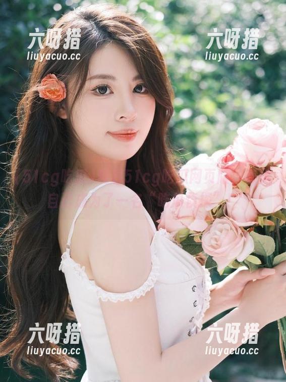 观看51cg吃瓜网页版，感觉自己成为了一名“吃瓜侦探”！