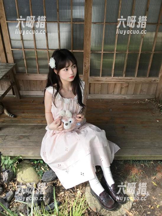 51吃瓜 吃瓜不会停,51吃瓜app带你潜入黑料下载的大坑