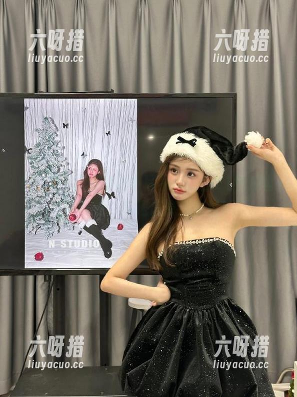 51吃瓜 流浪的小耳朵,快去51吃瓜官网下载,瓜速信息别错过!
