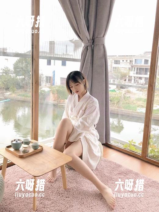 51吃瓜 辣评、惊奇随时在线,记得下载“51吃瓜”,获取最新吃瓜资源!