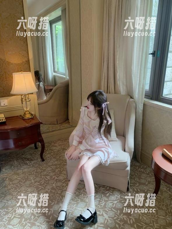 718yule 好吧,我承认,我每天在718yulesx上“打转”,帮我永不迷路,沉迷于各种花边新闻中!