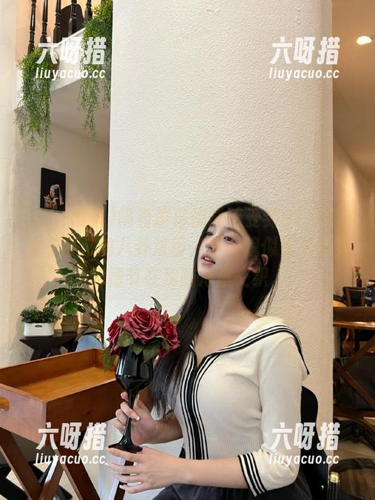 隔着屏幕都能感受到911黑料发布带来的八卦浓香，多少貌似无关紧要的细节在我脑海里交织。
