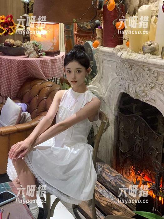 91吃瓜 免费版91吃瓜的导航,跟付费版的差在哪里?我这小心脏承受不住呀!