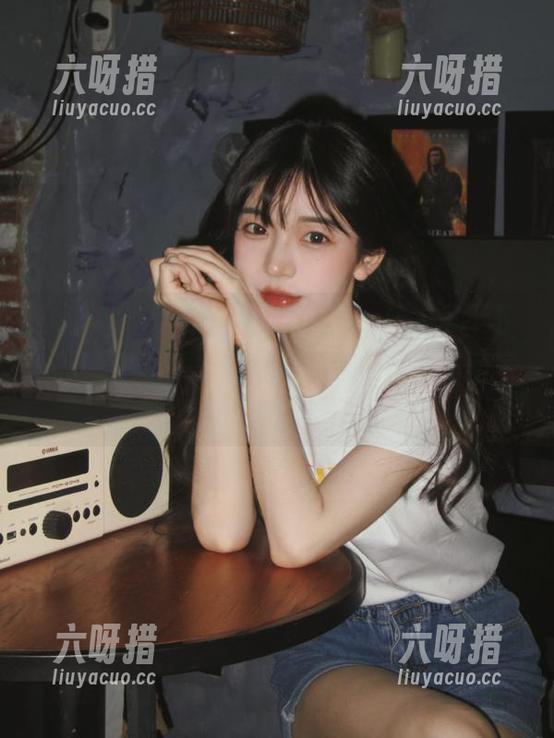 cg51 都说“cg51”app让人停不下来,是真的吗?我的手指都快找不到回家的路了!