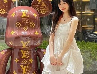 soootv黑料分享会，鲜嫩的瓜，连瓜皮都跑出来了！