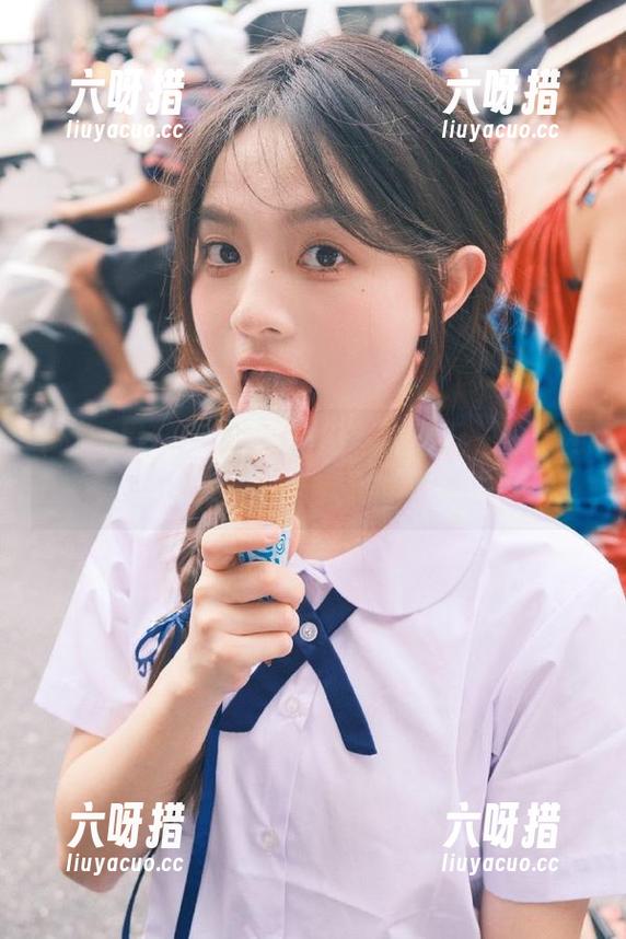 五一黑料网 头上的瓜!观看五一黑料网的每日大赛,幽默和尴尬齐飞!