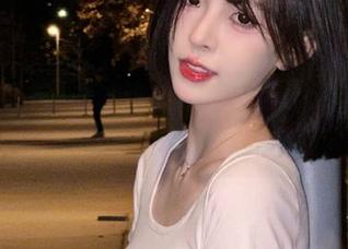 试试这款吃瓜导航app，预警：你会被瓜汁溅到哦