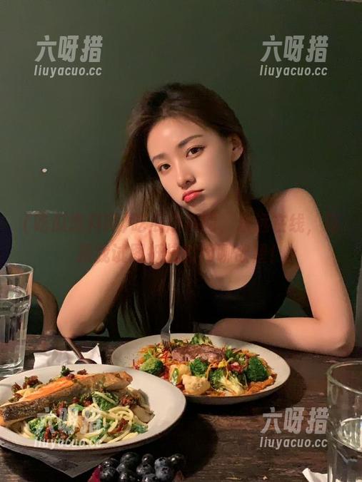吃瓜爆料网 吃瓜爆料网,永远在线,链接我试图抵抗的闲聊欲望!