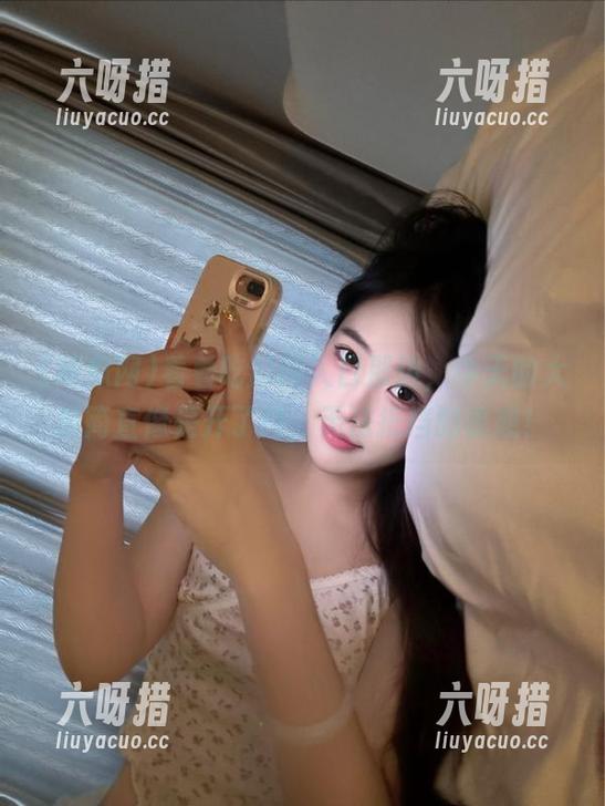 吃瓜网 看看吃瓜网入口那边,今天的大瓜简直像是开了门,无法抵挡的诱惑!