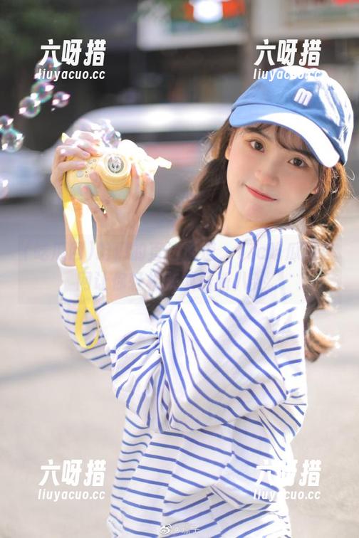 吃瓜网 咱们的直达通道,17c吃瓜网官网让你轻松获取最新八卦。