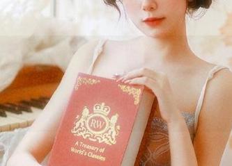 吃瓜网网站：在线观看“群众的无声胜有声”，哈哈，连天上掉下来的瓜都得躲！