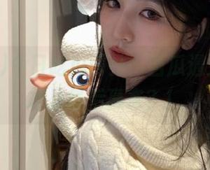 今日吃瓜网站：当瓜遇上树，谁才是最后赢家？！