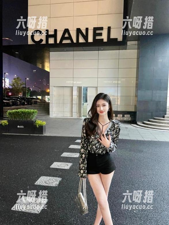 吃瓜网今日资源火热来袭，连大瓜都变成了泡泡，快来吸一口新鲜！