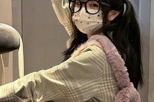 在“吃瓜网站”畅享神秘线路，一路上小心划破的大瓜气息！