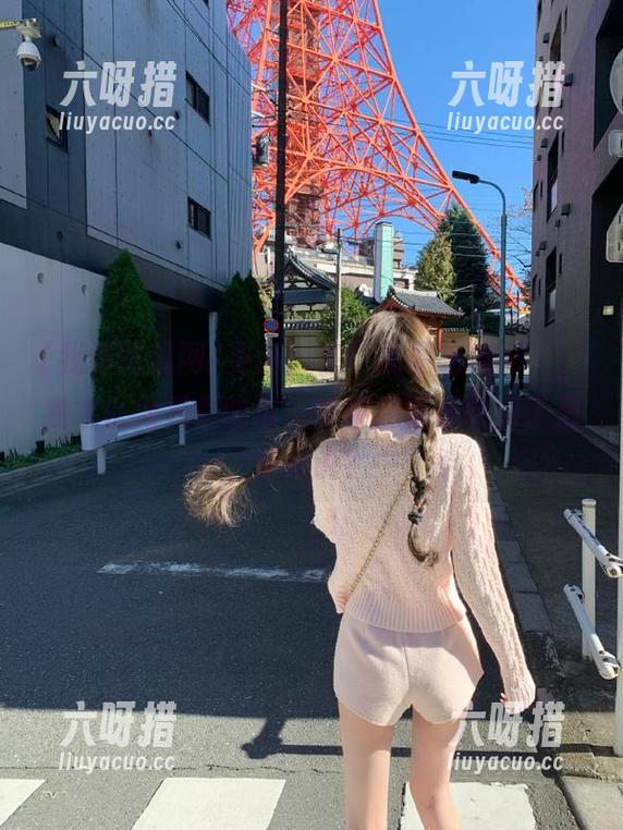 我要吃瓜网 更新:在“我要吃瓜网”,我本以为只是吃瓜,结果还顺便收到了爱情传说?