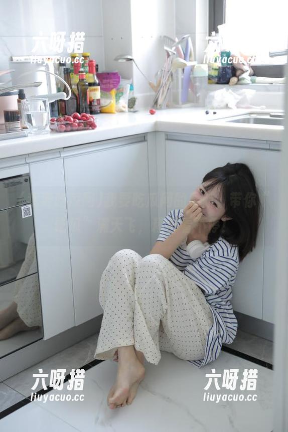 我要吃瓜网的导航，带你“吃瓜”满天飞，精彩看不停！