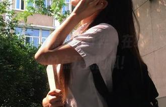 黑料不打样，在线上楚楚可怜的点开我的瓜！