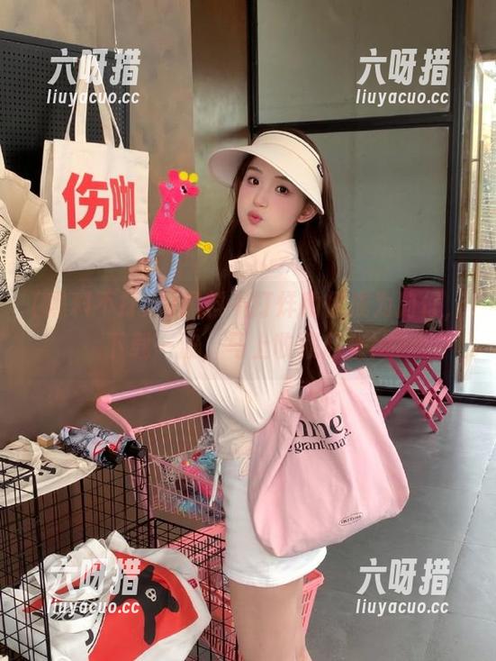 黑料不打烊 黑料不打烊助你成为狗仔,下载一波,马上收藏起来!