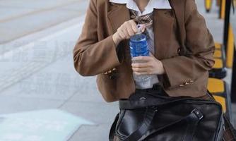 观看91黑料正能量视频，感觉就像站在了风口浪尖！