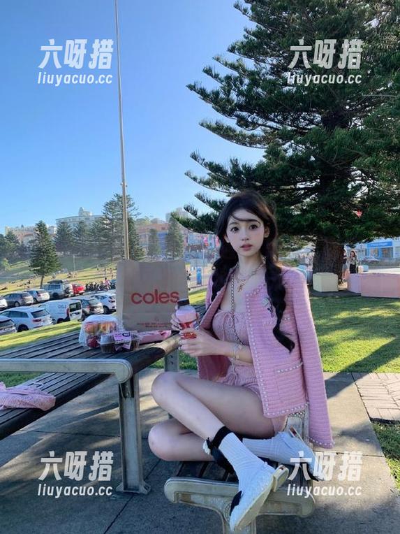 黑料正能量 当可乐遭遇91黑料正能量!在线嗨翻的喝水新方式!