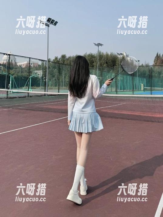 黑料正能量 奇迹就在黑料正能量发布里!不过我还是先去抓几只蝴蝶。