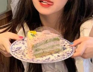 奇葩的“黑料爆料站”线路，让我再难相信谁是好人。