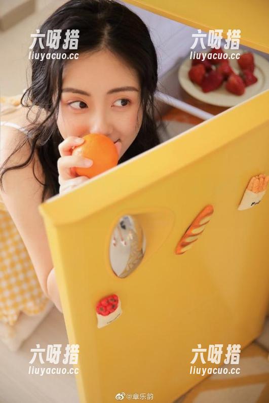 黑料社 请放下你手中的瓜,观看黑料社的“正能量”大作!