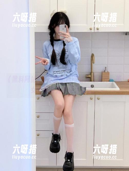 今日份黑料网站入口大开，美女介绍简直不要太完美！